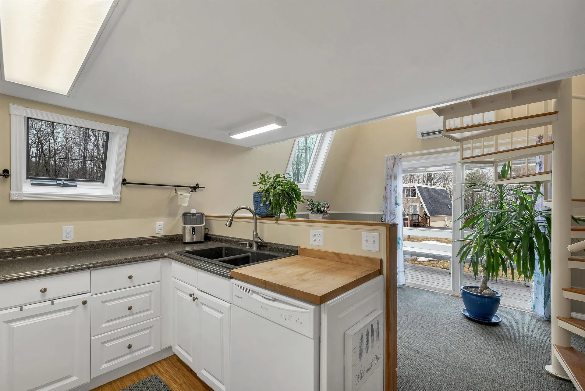 1 East Bluff Highlands Meredith NH 03253