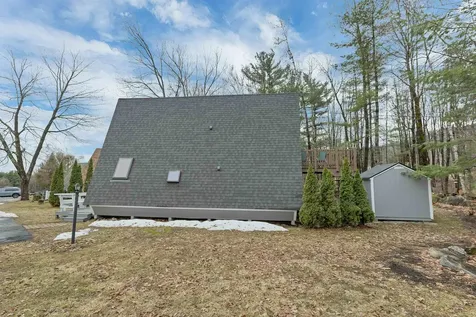1 East Bluff Highlands Meredith NH 03253