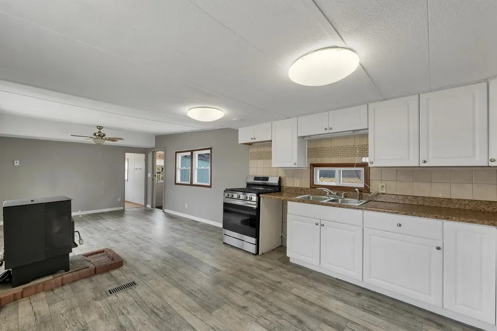 9 Sargent Place Gilford NH 03249
