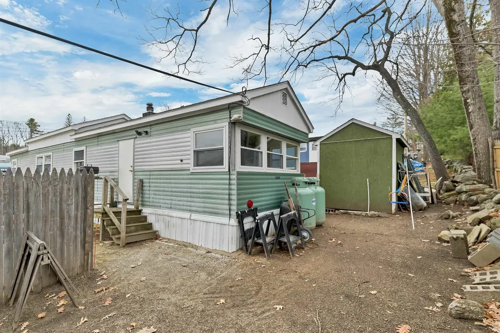 9 Sargent Place Gilford NH 03249