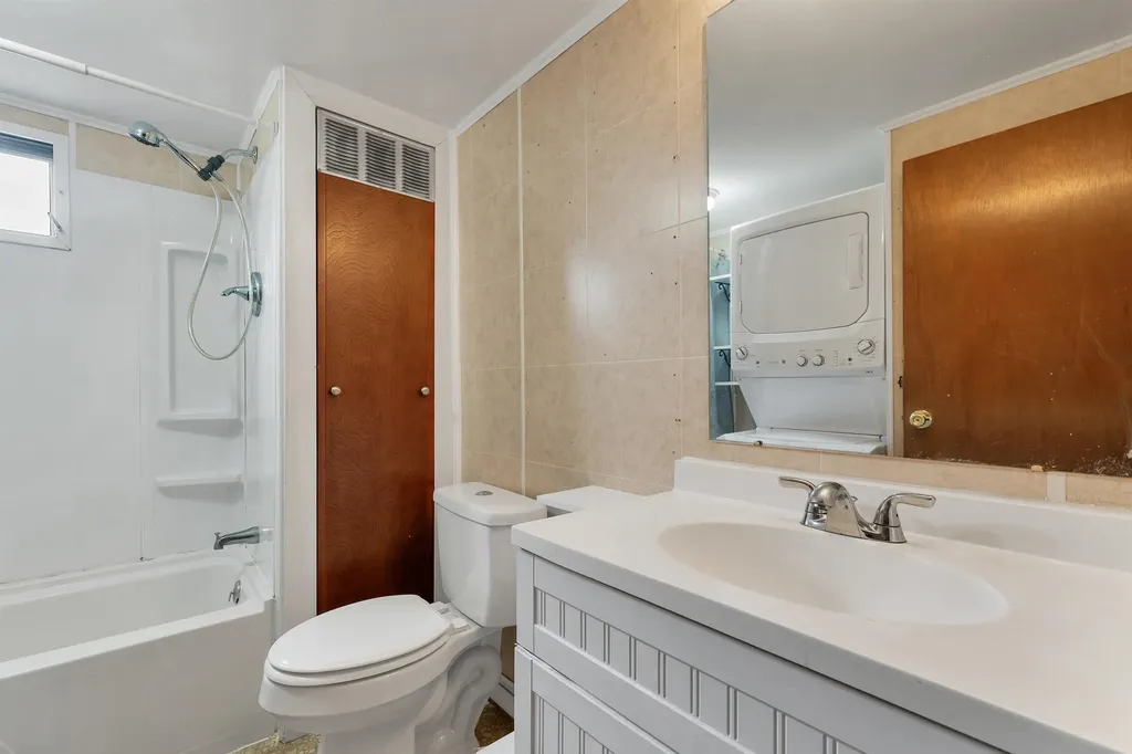 9 Sargent Place Gilford NH 03249
