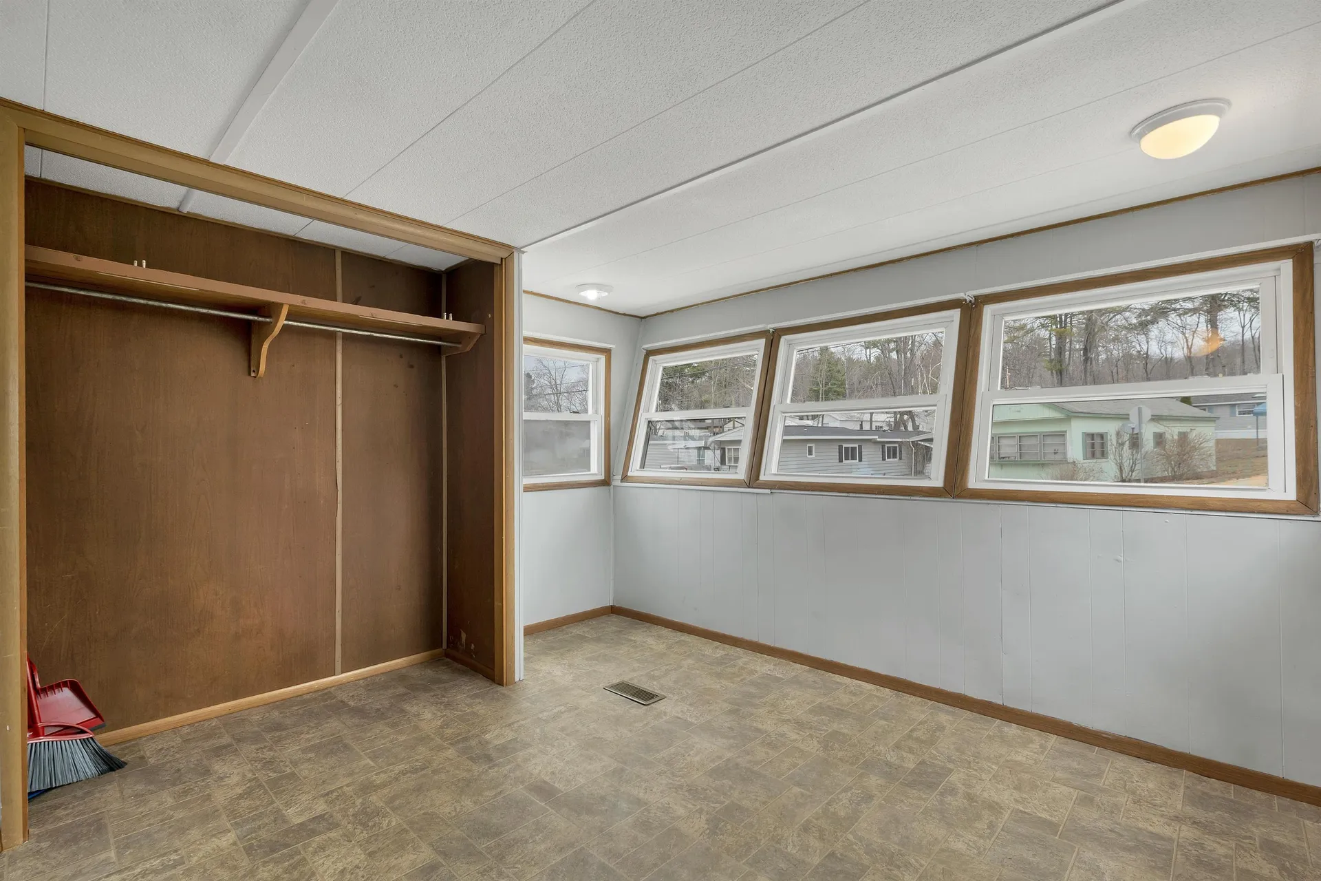 9 Sargent Place Gilford NH 03249