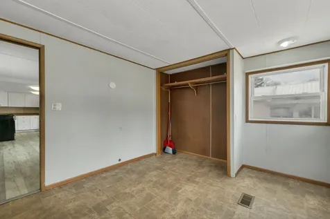 9 Sargent Place Gilford NH 03249