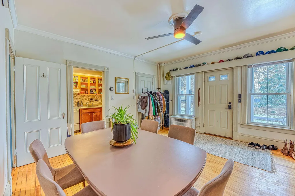 54 Highland Street Plymouth NH 03264