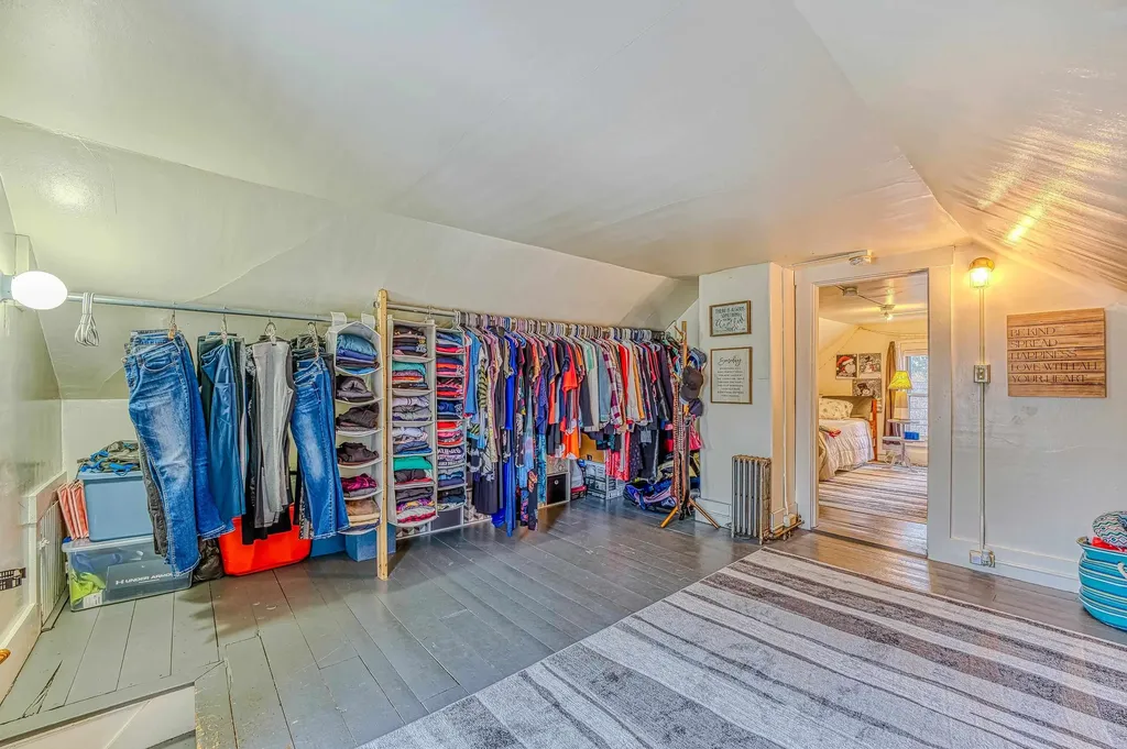 54 Highland Street Plymouth NH 03264