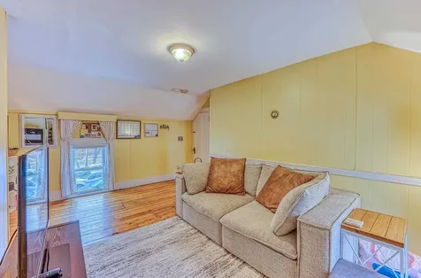 54 Highland Street Plymouth NH 03264