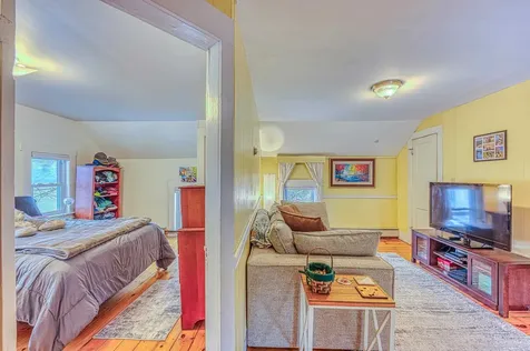 54 Highland Street Plymouth NH 03264