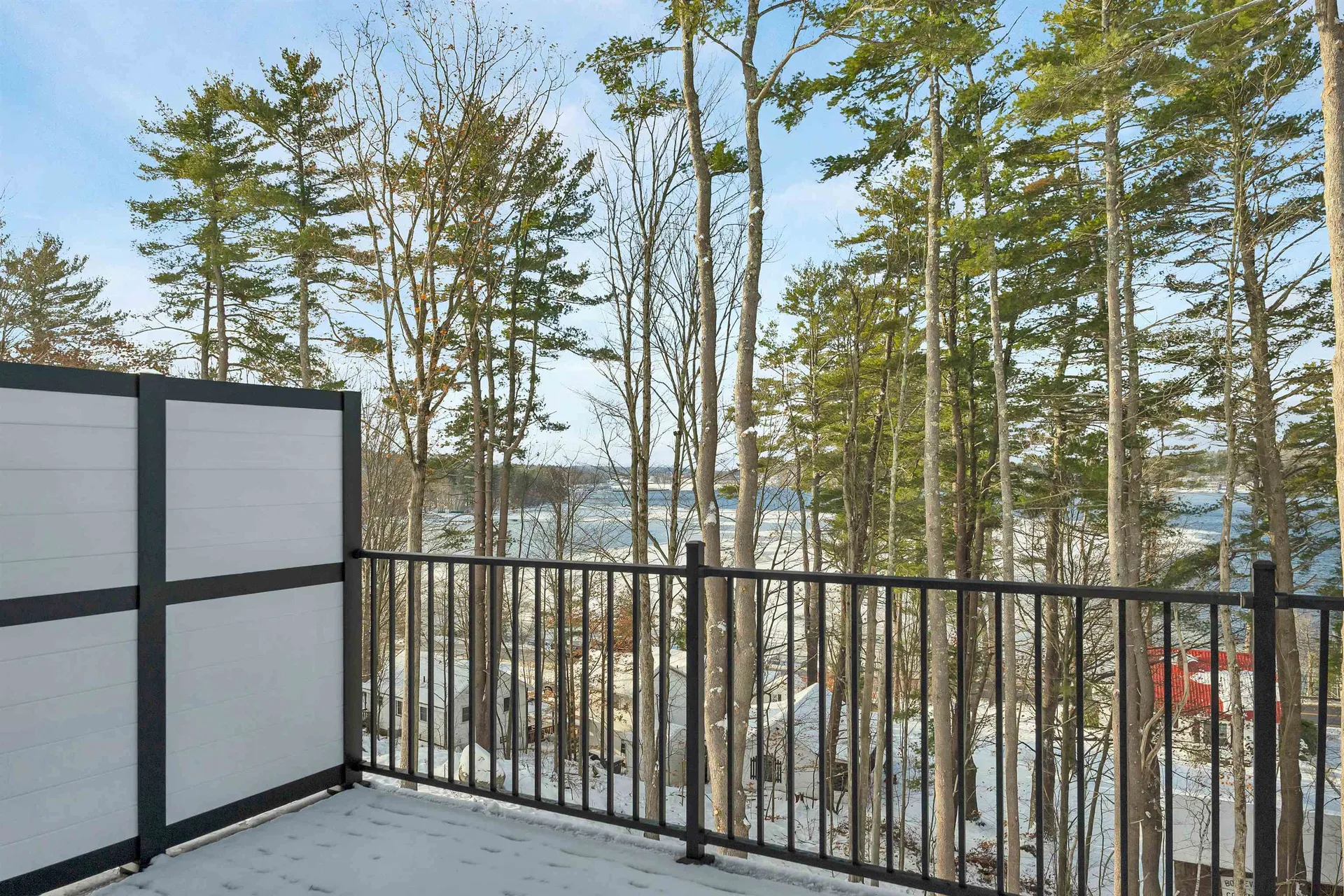 60 White Oaks Road Laconia NH 03246