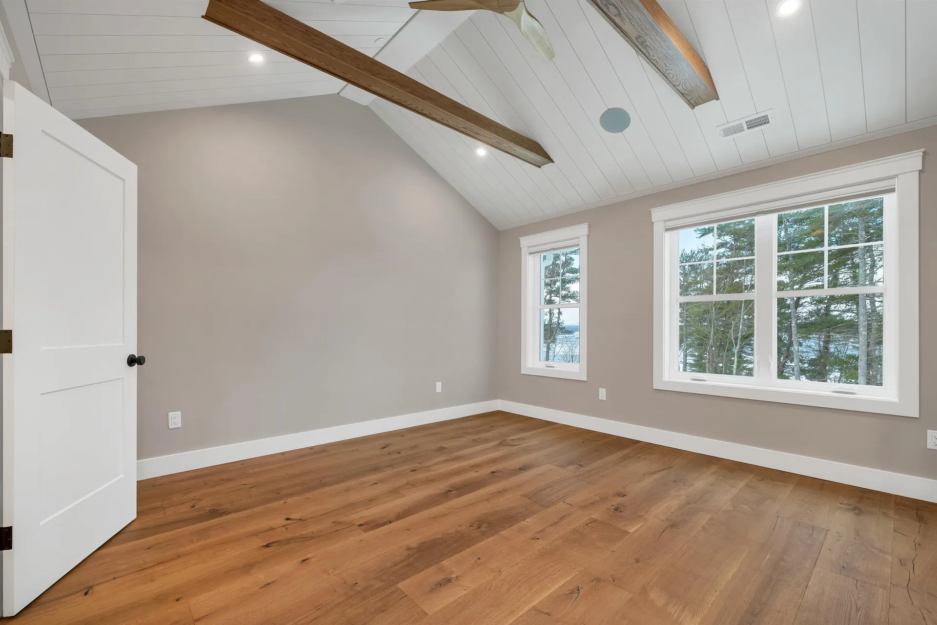 60 White Oaks Road Laconia NH 03246