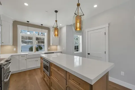 60 White Oaks Road Laconia NH 03246