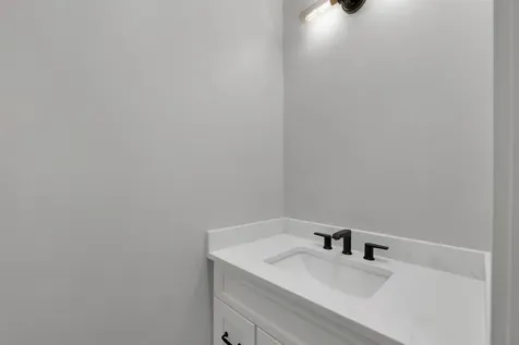 60 White Oaks Road Laconia NH 03246