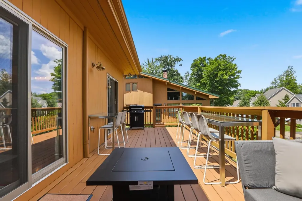 27 Fern Lane Laconia NH 03246