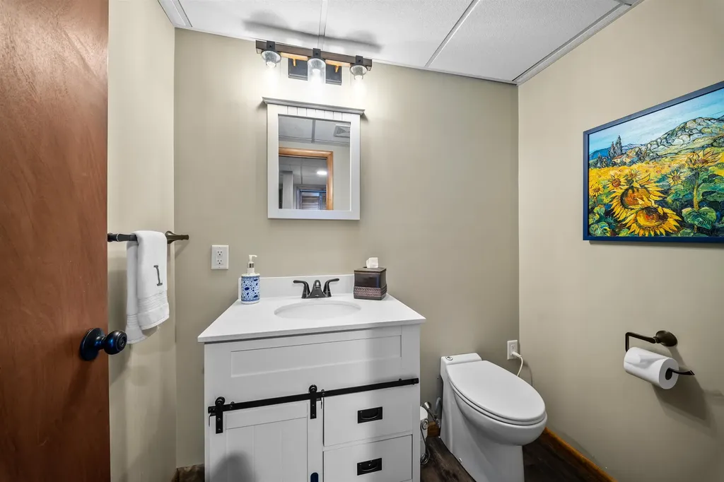 27 Fern Lane Laconia NH 03246