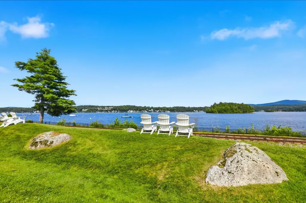 27 Fern Lane Laconia NH 03246