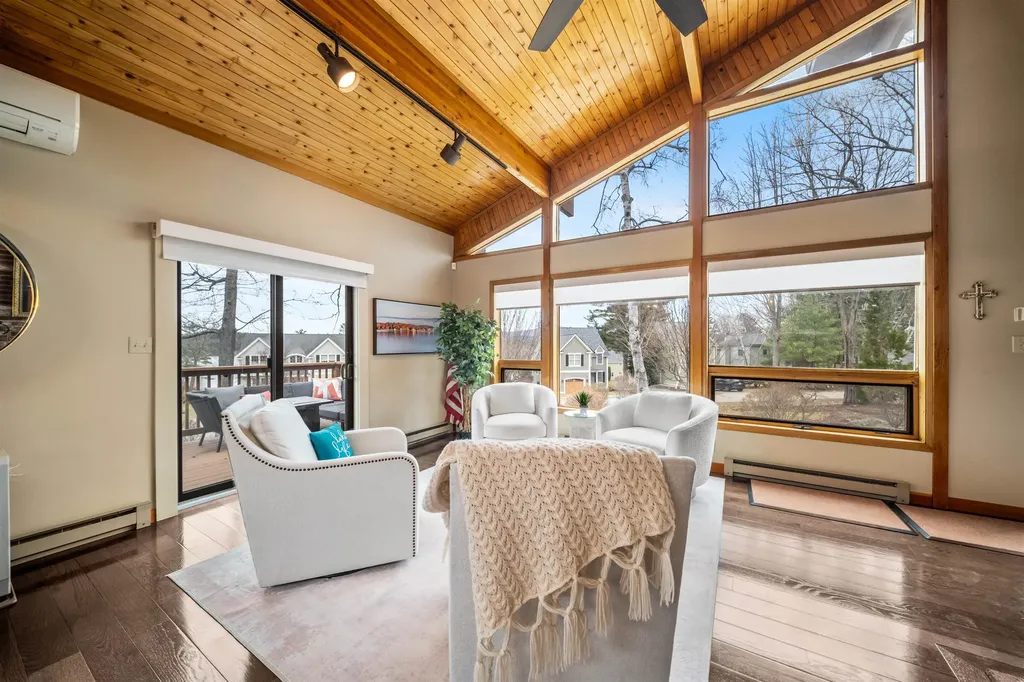 27 Fern Lane Laconia NH 03246