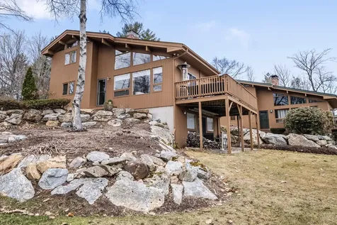 27 Fern Lane Laconia NH 03246