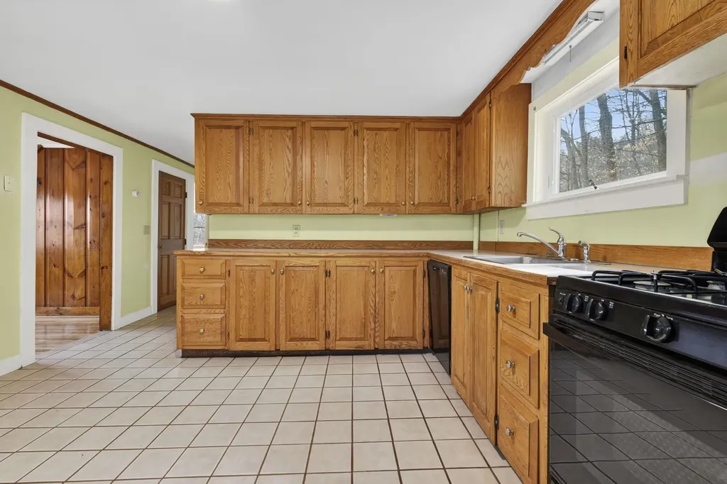 44 Adams Street Greenville NH 03048