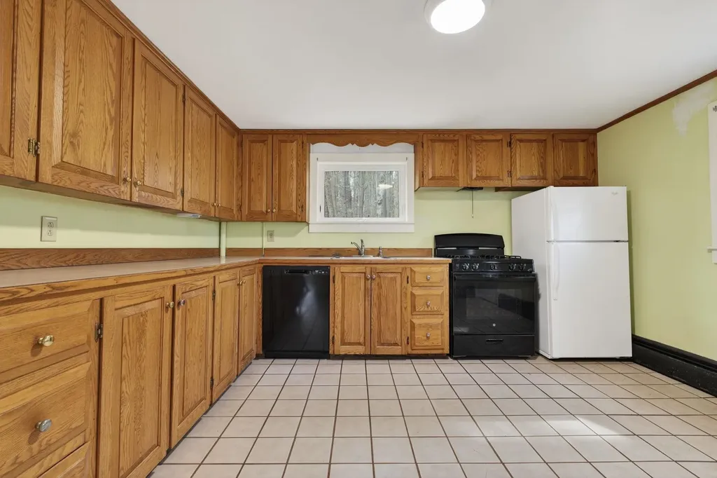 44 Adams Street Greenville NH 03048
