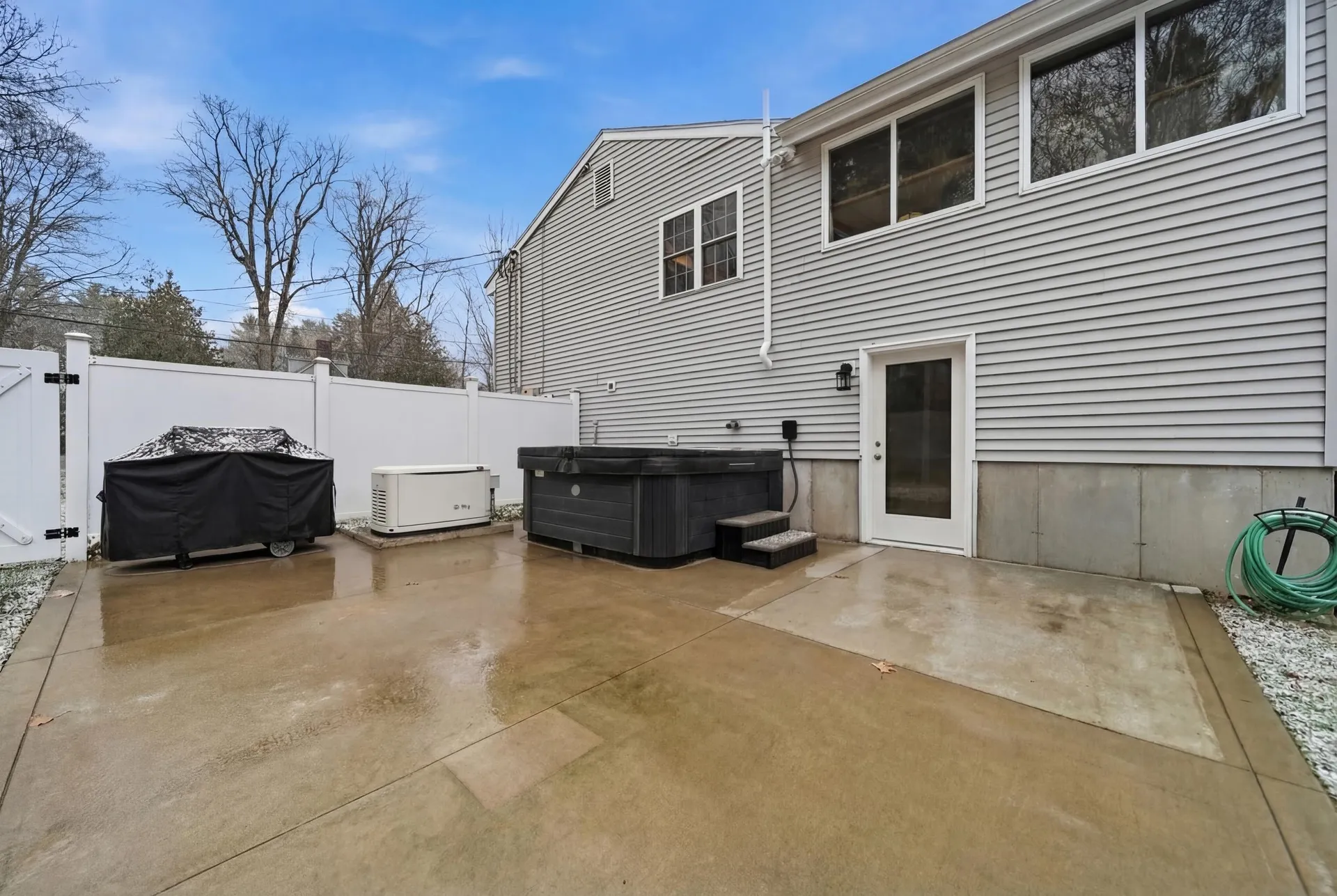 87 Colby Road Danville NH 03819