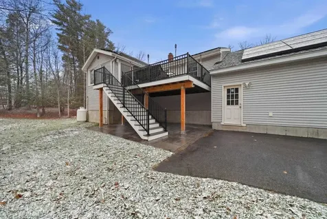 87 Colby Road Danville NH 03819