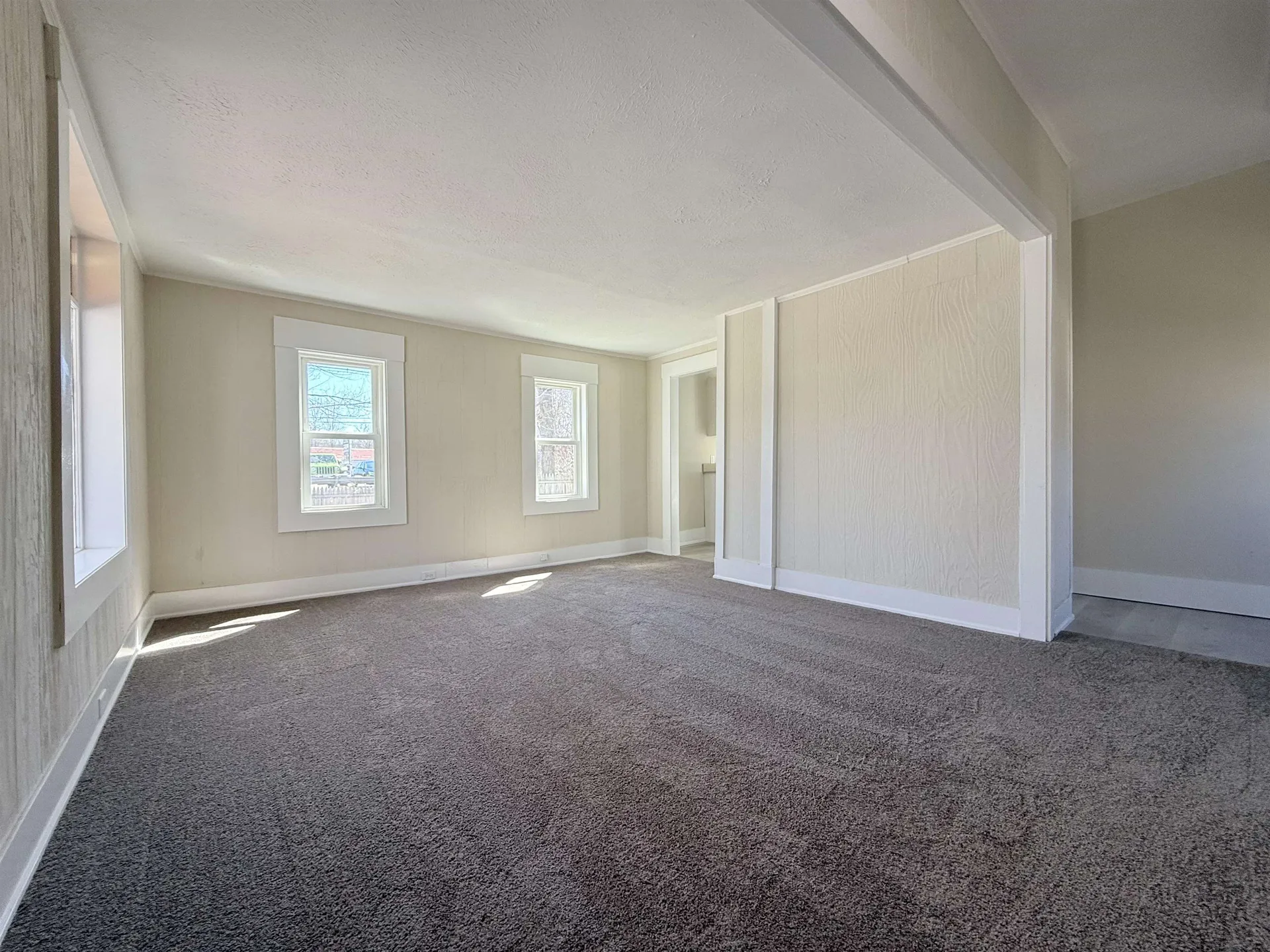 8 Holman Street Hillsborough NH 03221