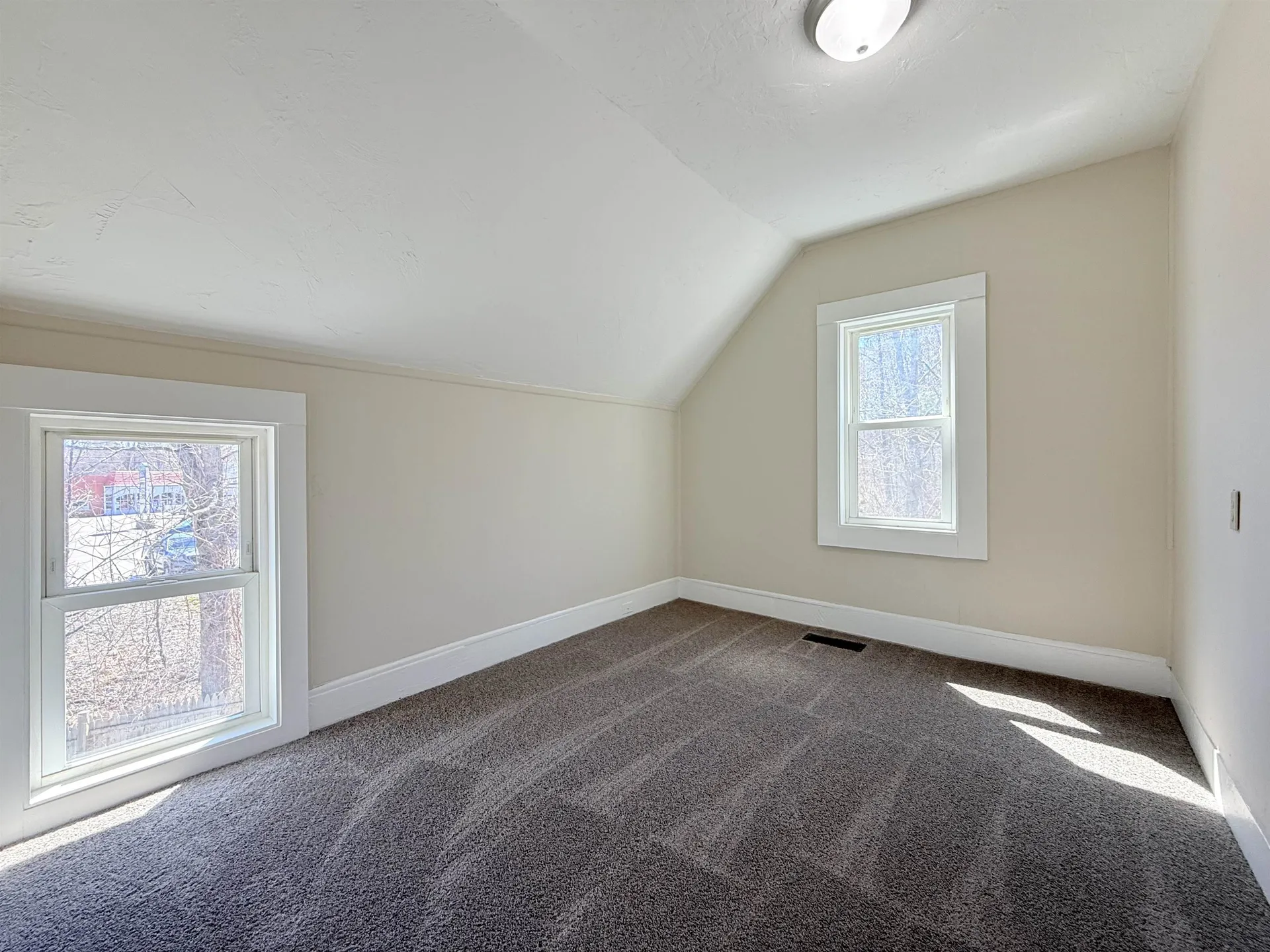 8 Holman Street Hillsborough NH 03221
