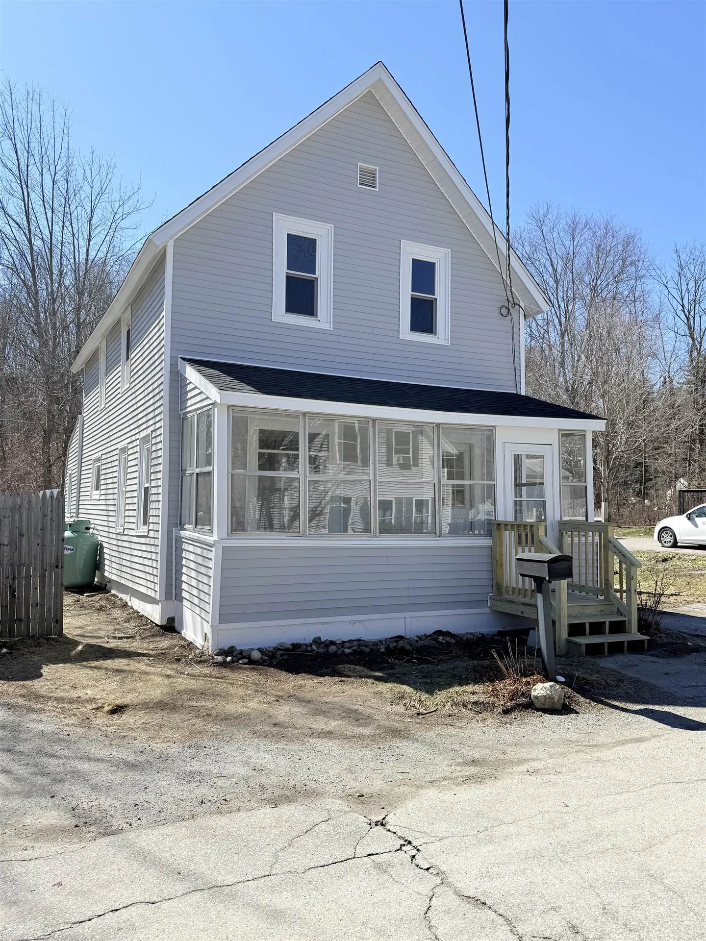 8 Holman Street Hillsborough NH 03221