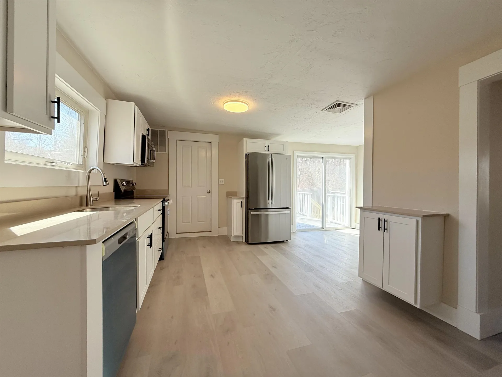 8 Holman Street Hillsborough NH 03221