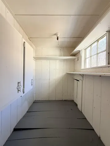 8 Holman Street Hillsborough NH 03221