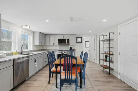 155 Court Street Exeter NH 03833