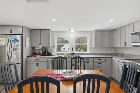 155 Court Street Exeter NH 03833