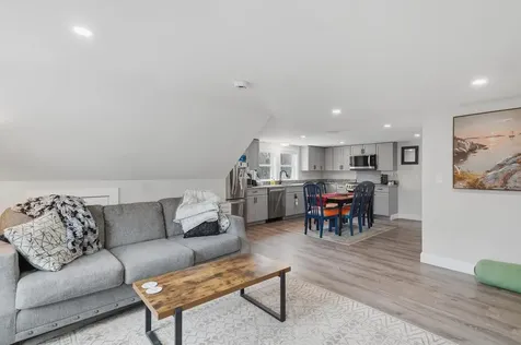 155 Court Street Exeter NH 03833