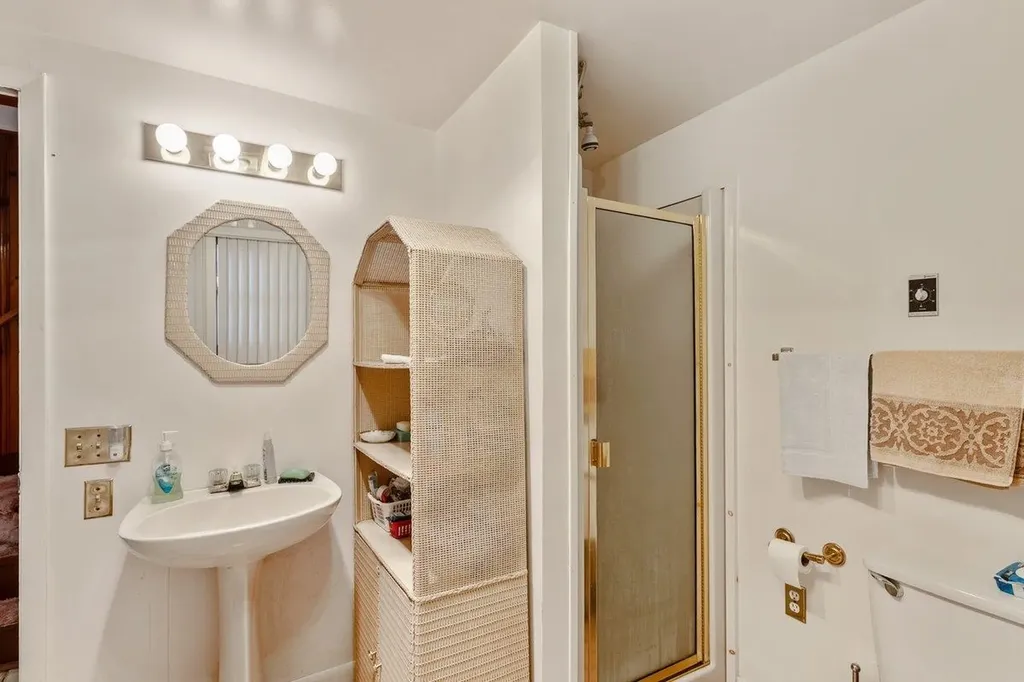 489 West Shore Road Isle La Motte VT 05463