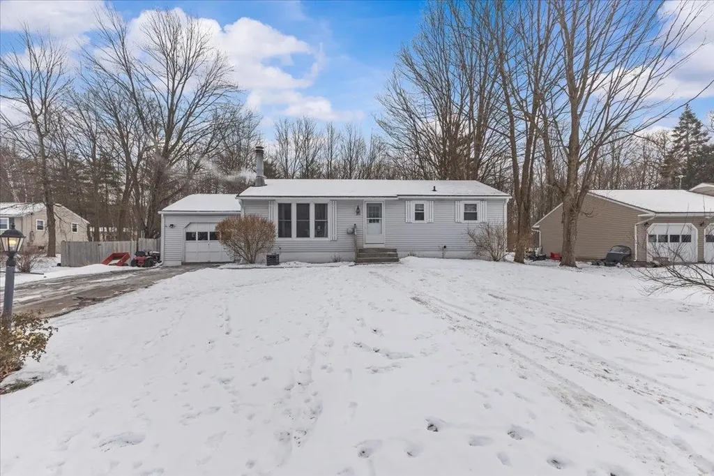 204 Meadow Drive Colchester VT 05446