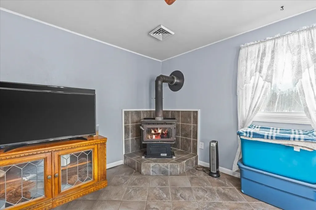 204 Meadow Drive Colchester VT 05446