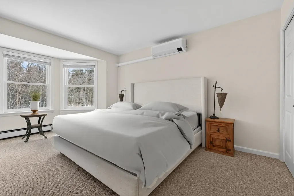 23 West Ridge Drive Peterborough NH 03458