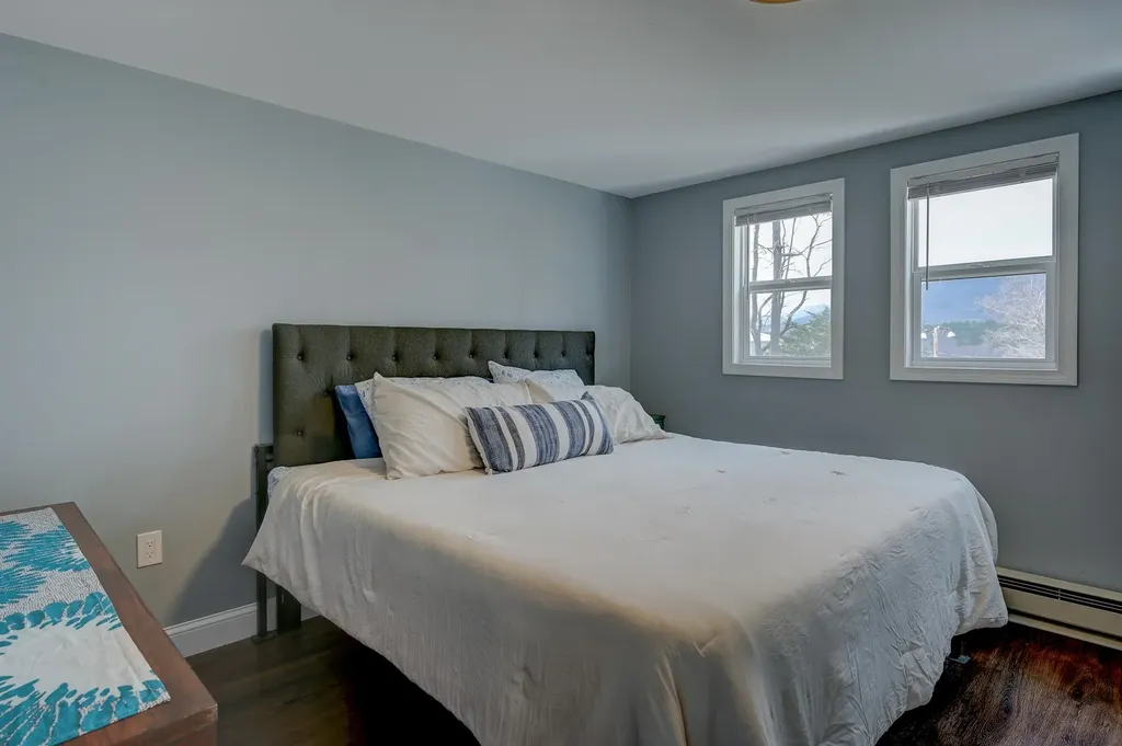 8 Champney Road Conway NH 03860