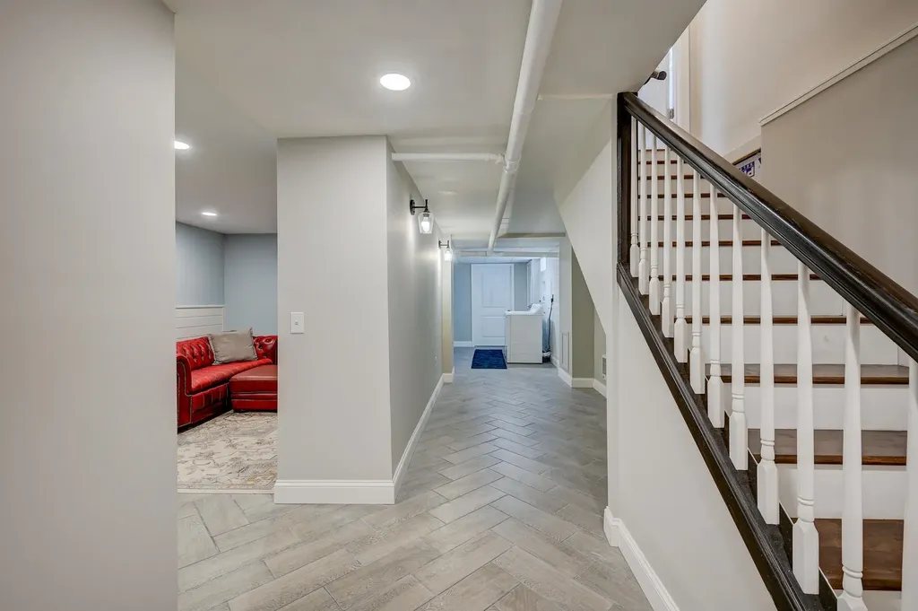 8 Champney Road Conway NH 03860