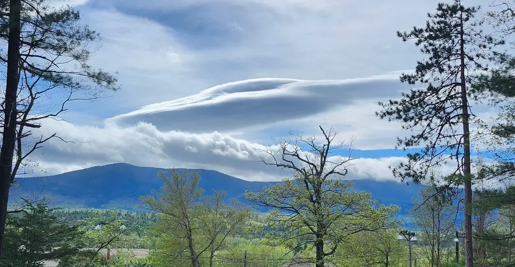 8 Champney Road Conway NH 03860