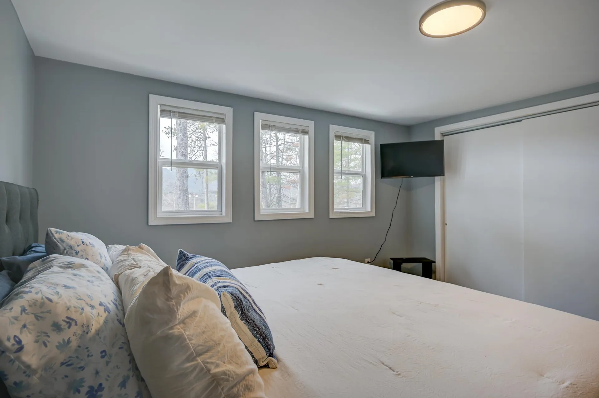 8 Champney Road Conway NH 03860