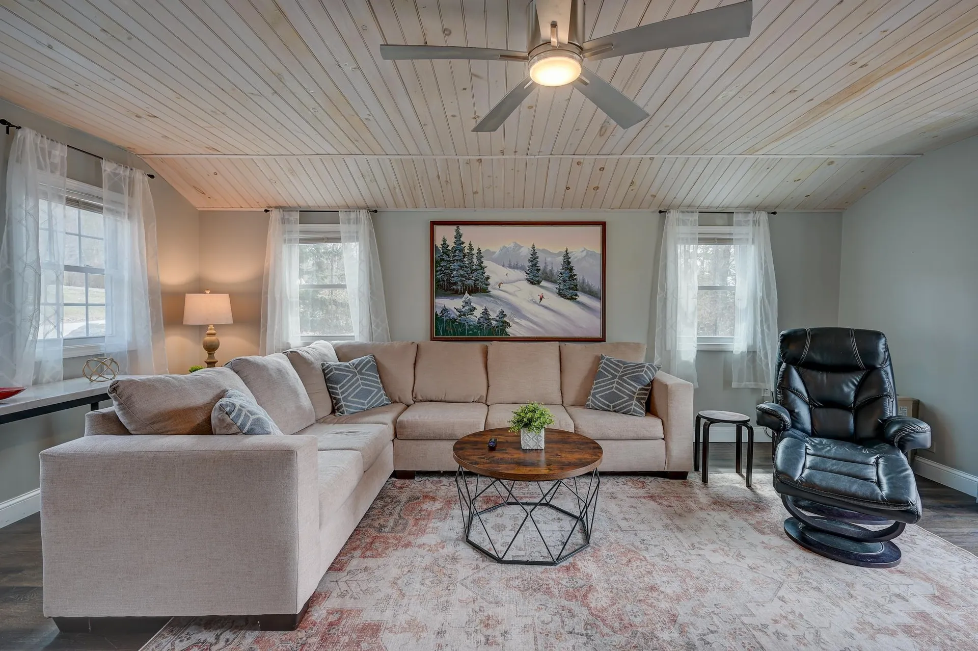 8 Champney Road Conway NH 03860