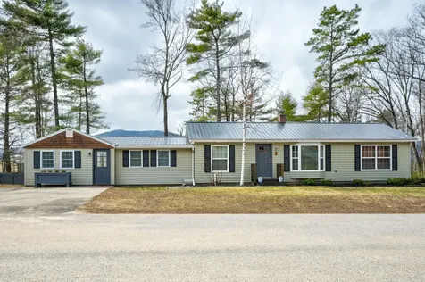 8 Champney Road Conway NH 03860