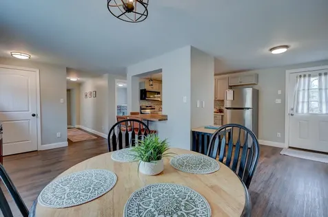 8 Champney Road Conway NH 03860