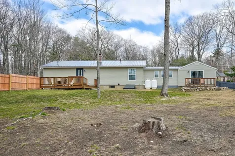 8 Champney Road Conway NH 03860