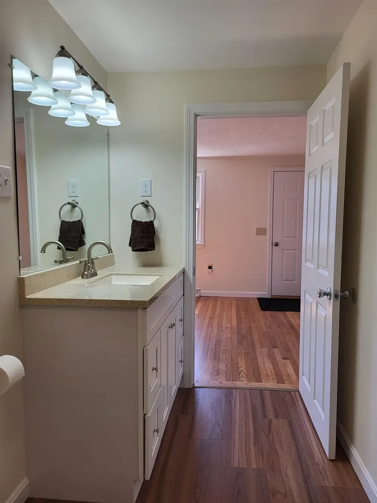 55 Lane Road Chichester NH 03258