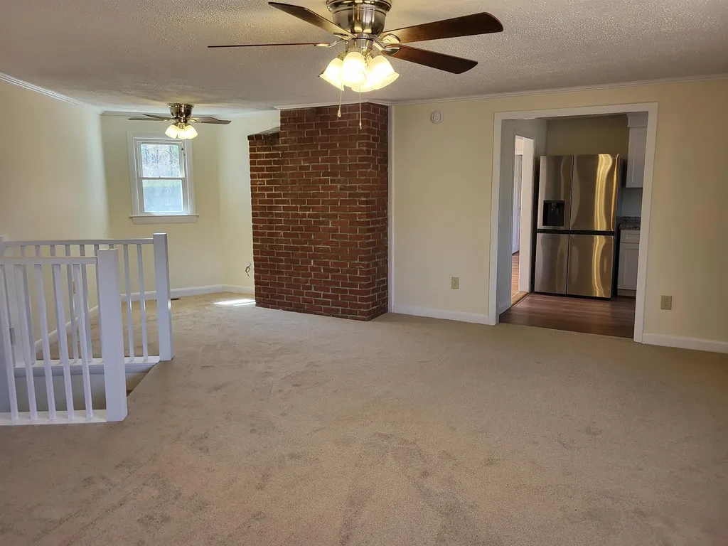 55 Lane Road Chichester NH 03258