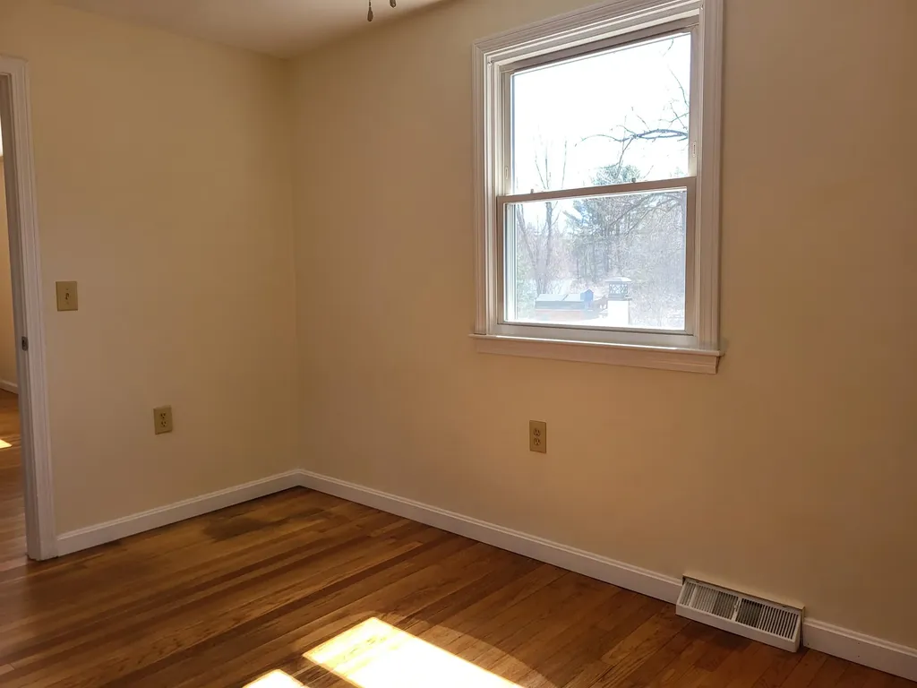 55 Lane Road Chichester NH 03258