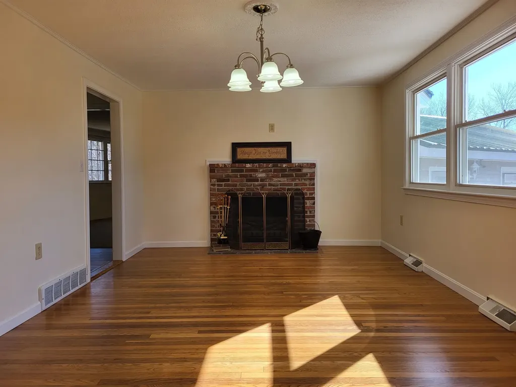 55 Lane Road Chichester NH 03258