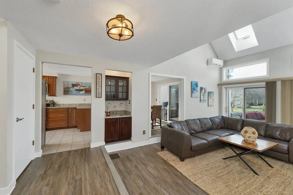 12 Gables Drive Laconia NH 03246