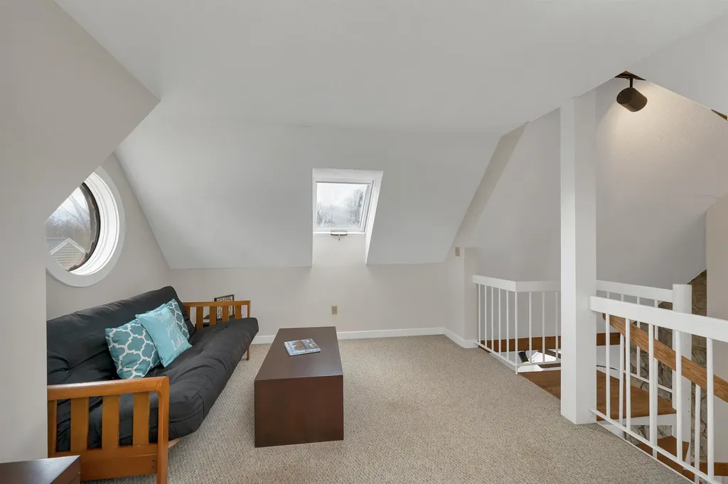 12 Gables Drive Laconia NH 03246